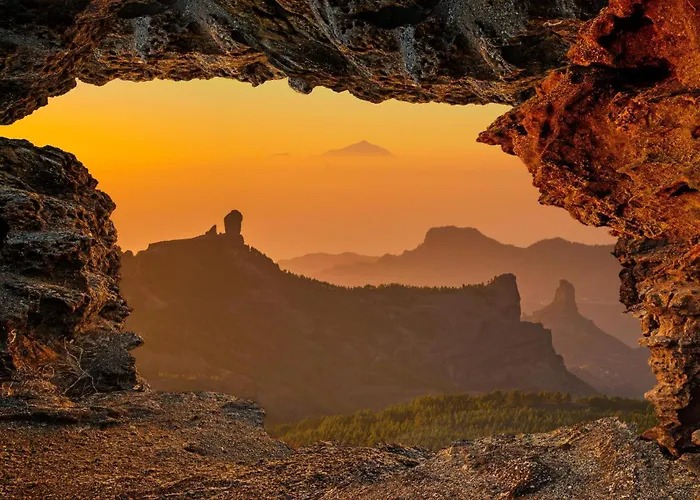 Close To * 普拉亚戴尔雷安格莱斯